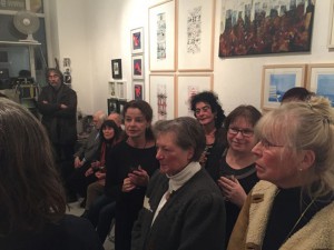 Künstler und Gäste auf der Eröffnung, 08.01.2016,   Foto: I. Neumann
