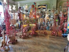 Großartige Schenkung - Kunstsammlung an Lügenmuseum